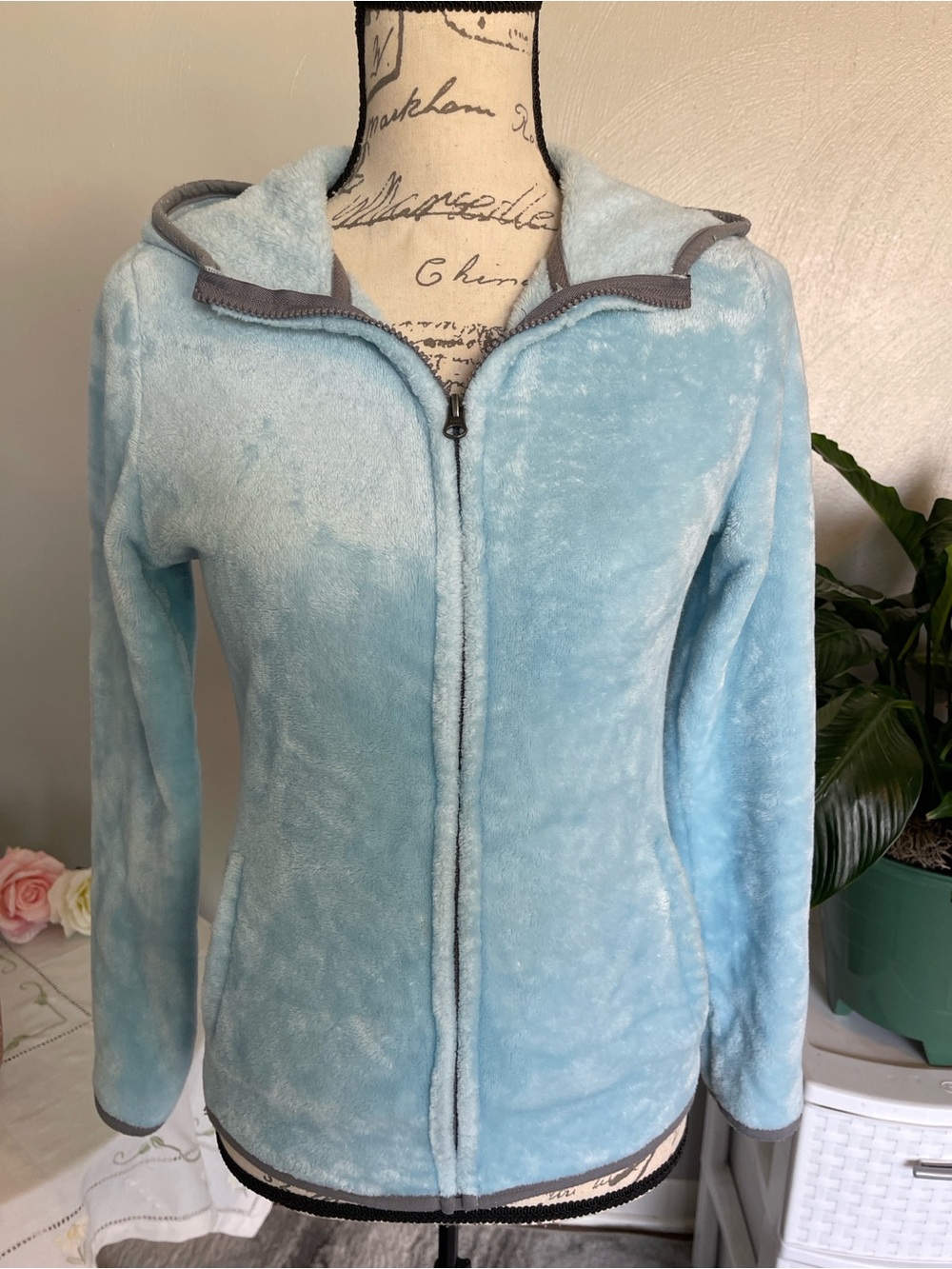 No Boundaries Light Blue Plush Fleece Full Zip Hooded Jacket Size S 3-5 Cozy Top